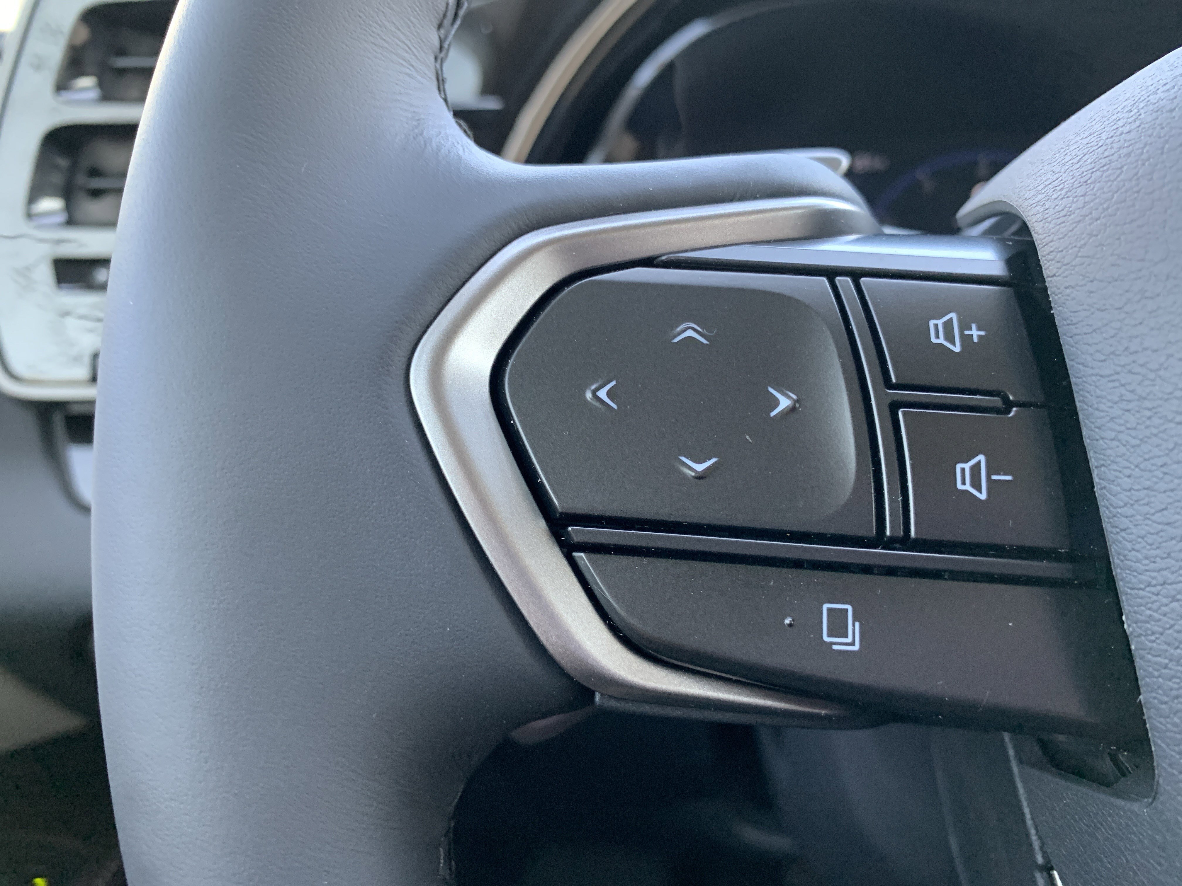 Certified 2026 Lexus RX 350 AWD image 19