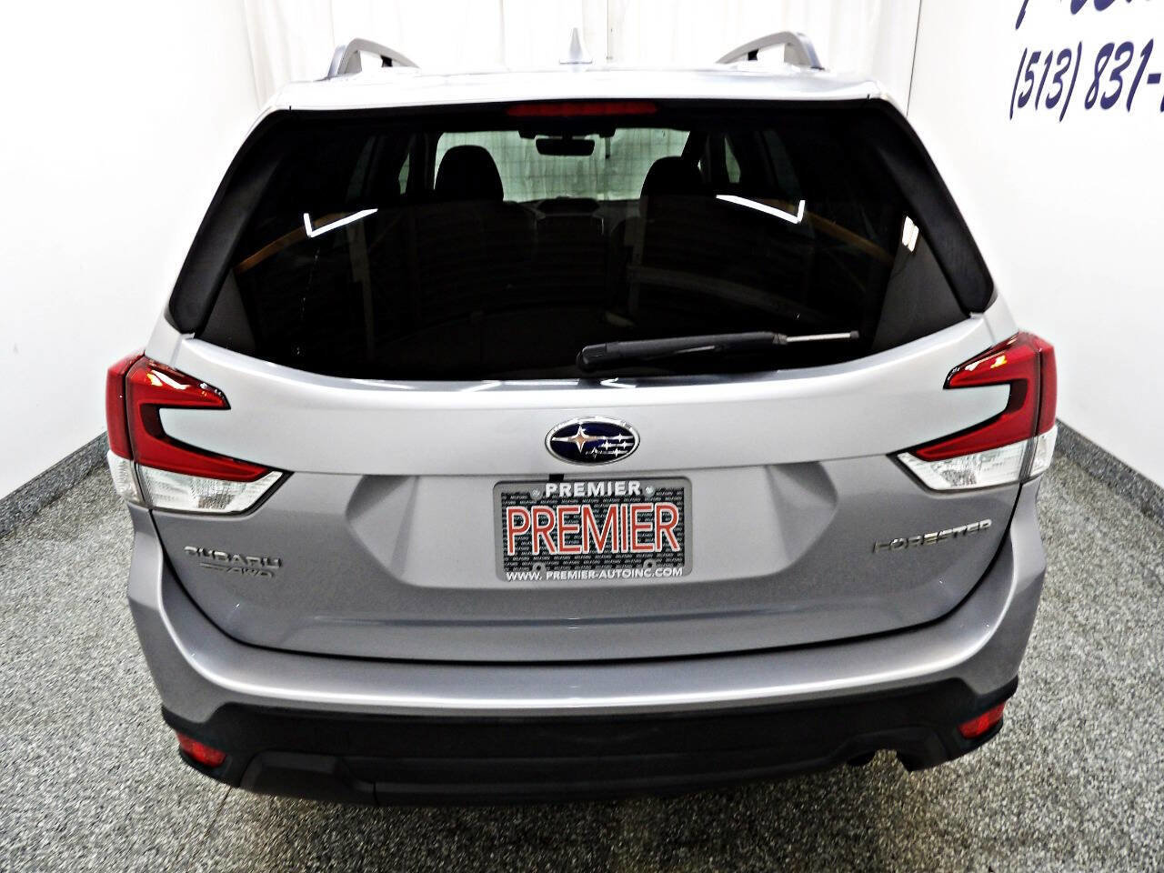 Used 2021 Subaru Forester Premium image 5