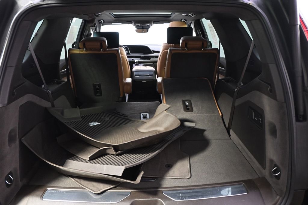 Certified 2021 Cadillac Escalade Premium Luxury AWD/4WD image 19
