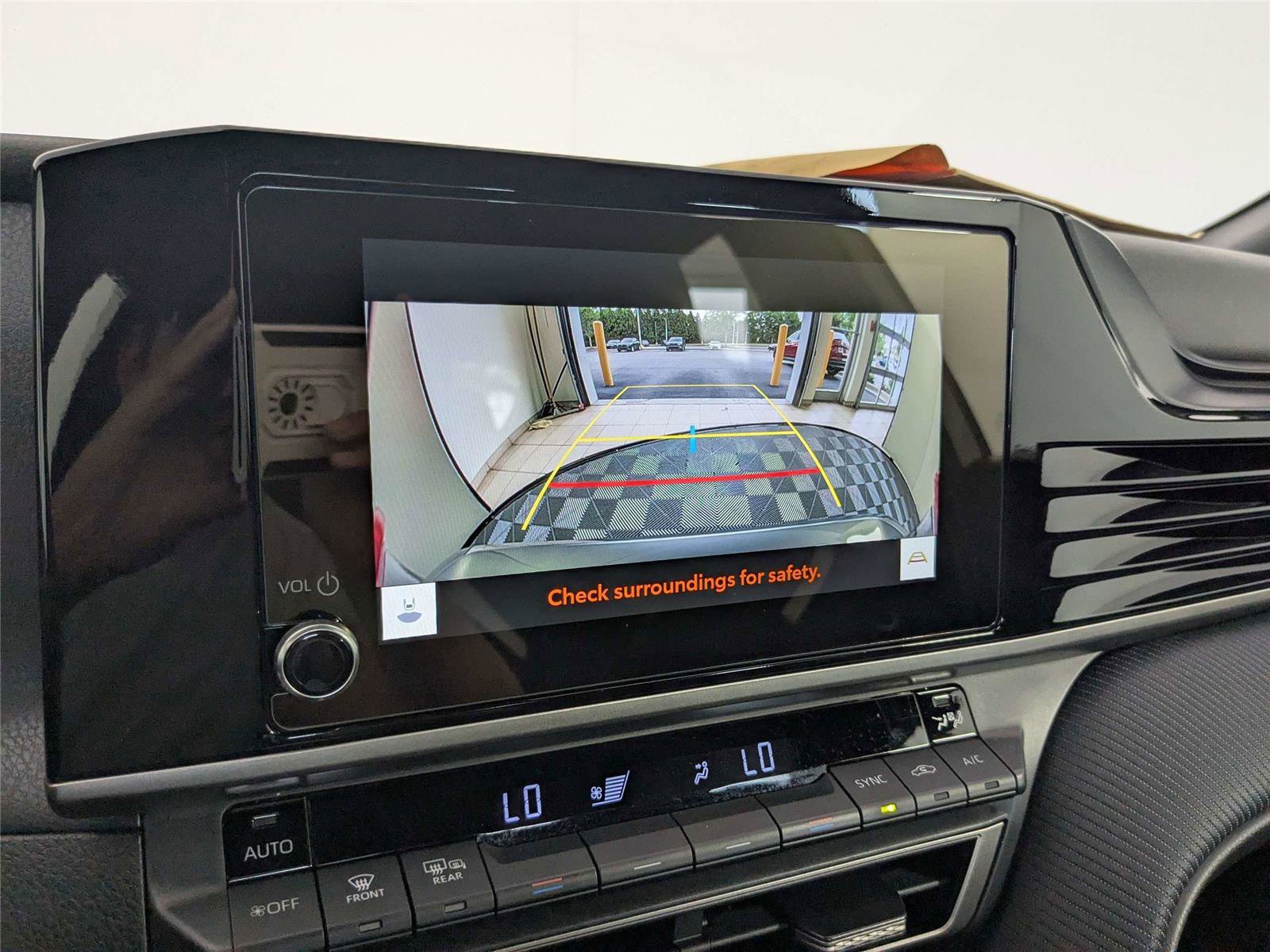 Used 2025 Toyota Camry SE FWD image 21