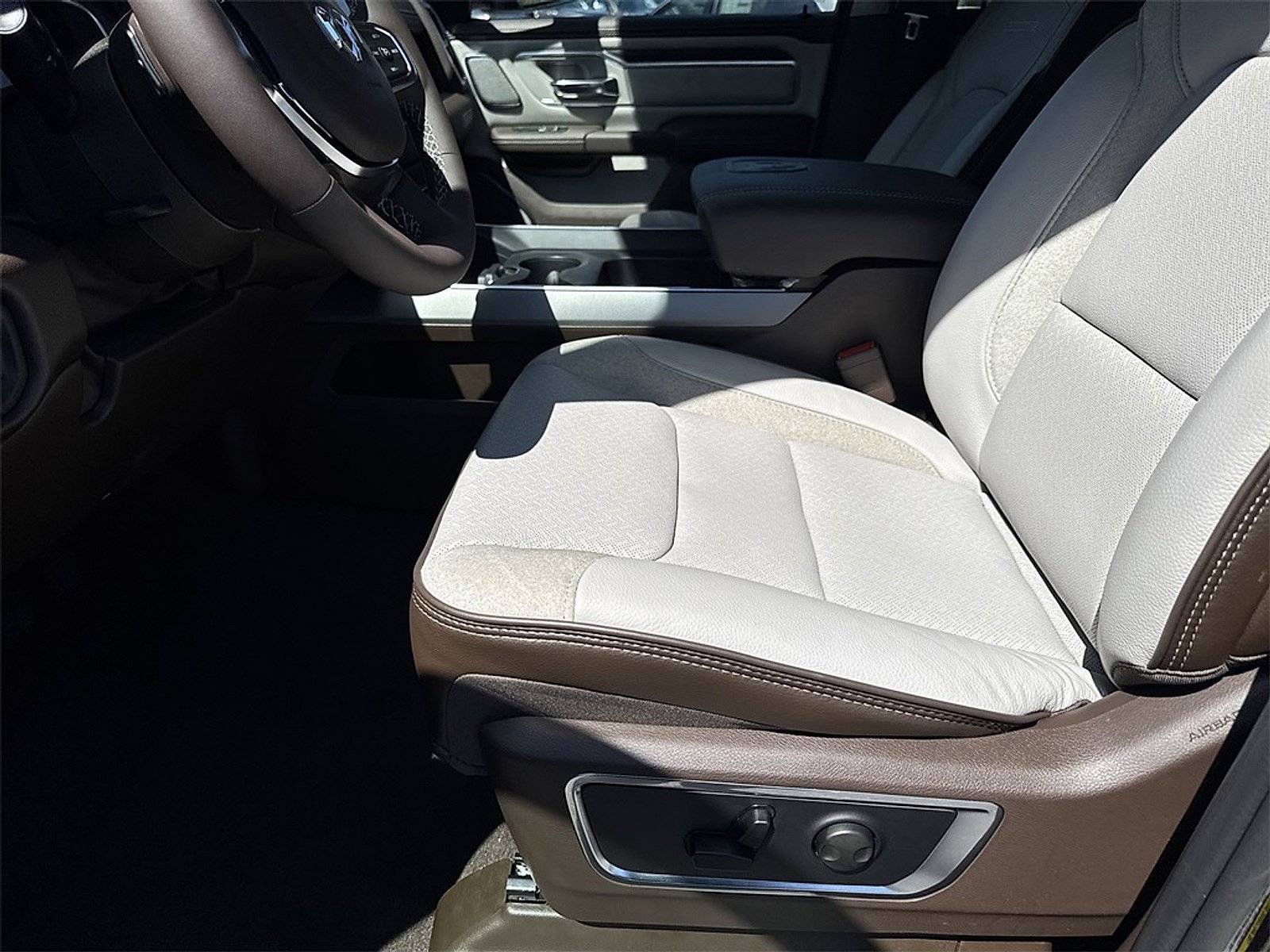 New 2026 RAM 1500 Laramie image 9