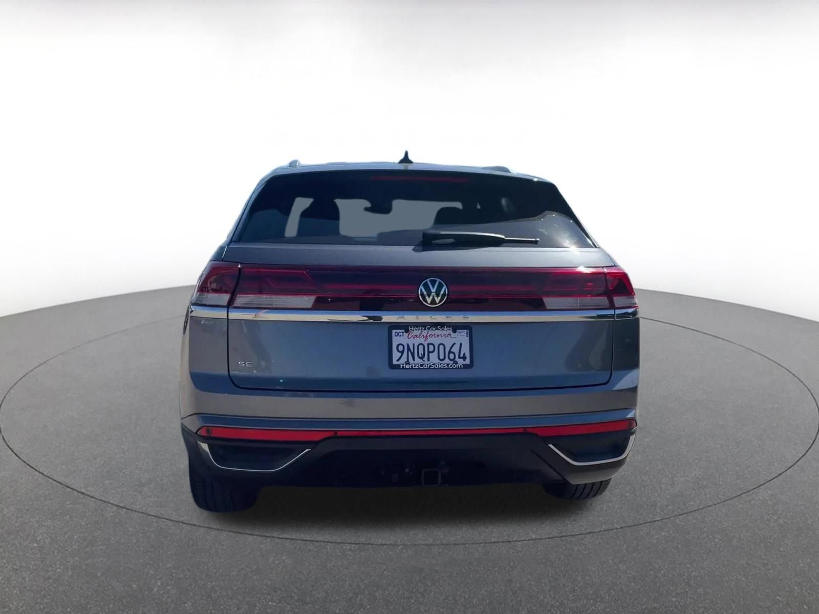 Used 2025 Volkswagen Atlas Cross Sport SE image 11