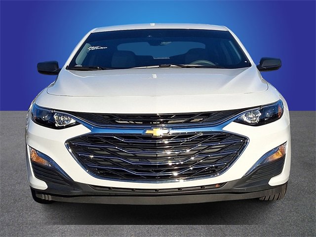 Used 2024 Chevrolet Malibu LS image 2