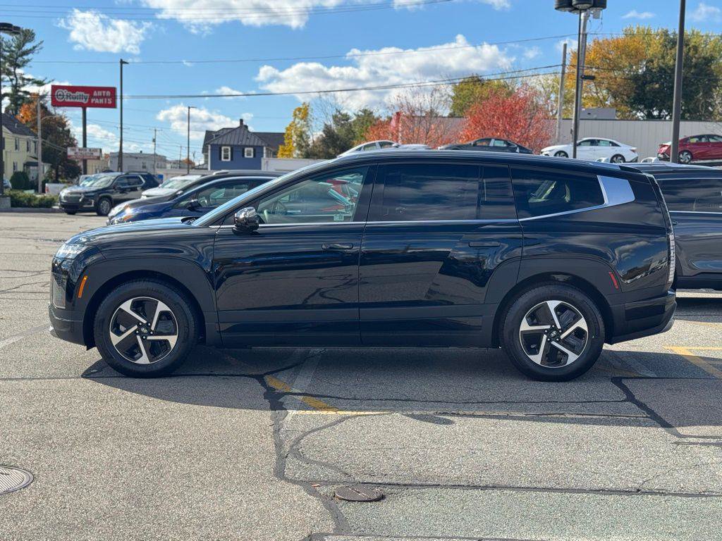 New 2026 Hyundai Ioniq 9 SE AWD/4WD image 2