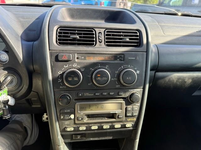 Used 2002 Lexus IS 300 image 14