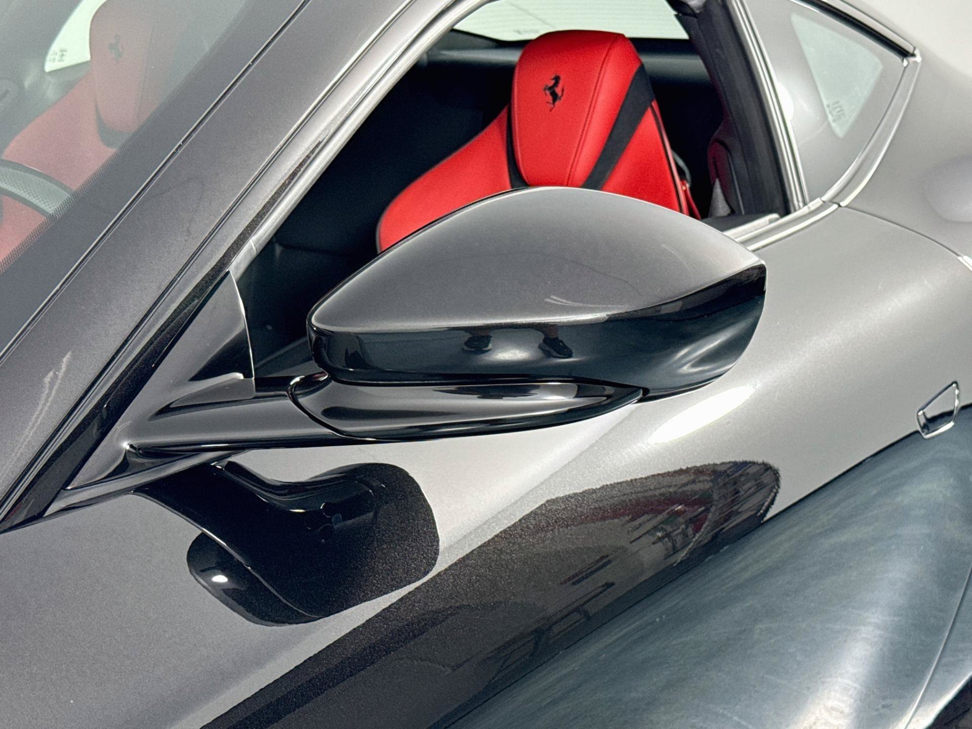 Used 2022 Ferrari Roma RWD image 45