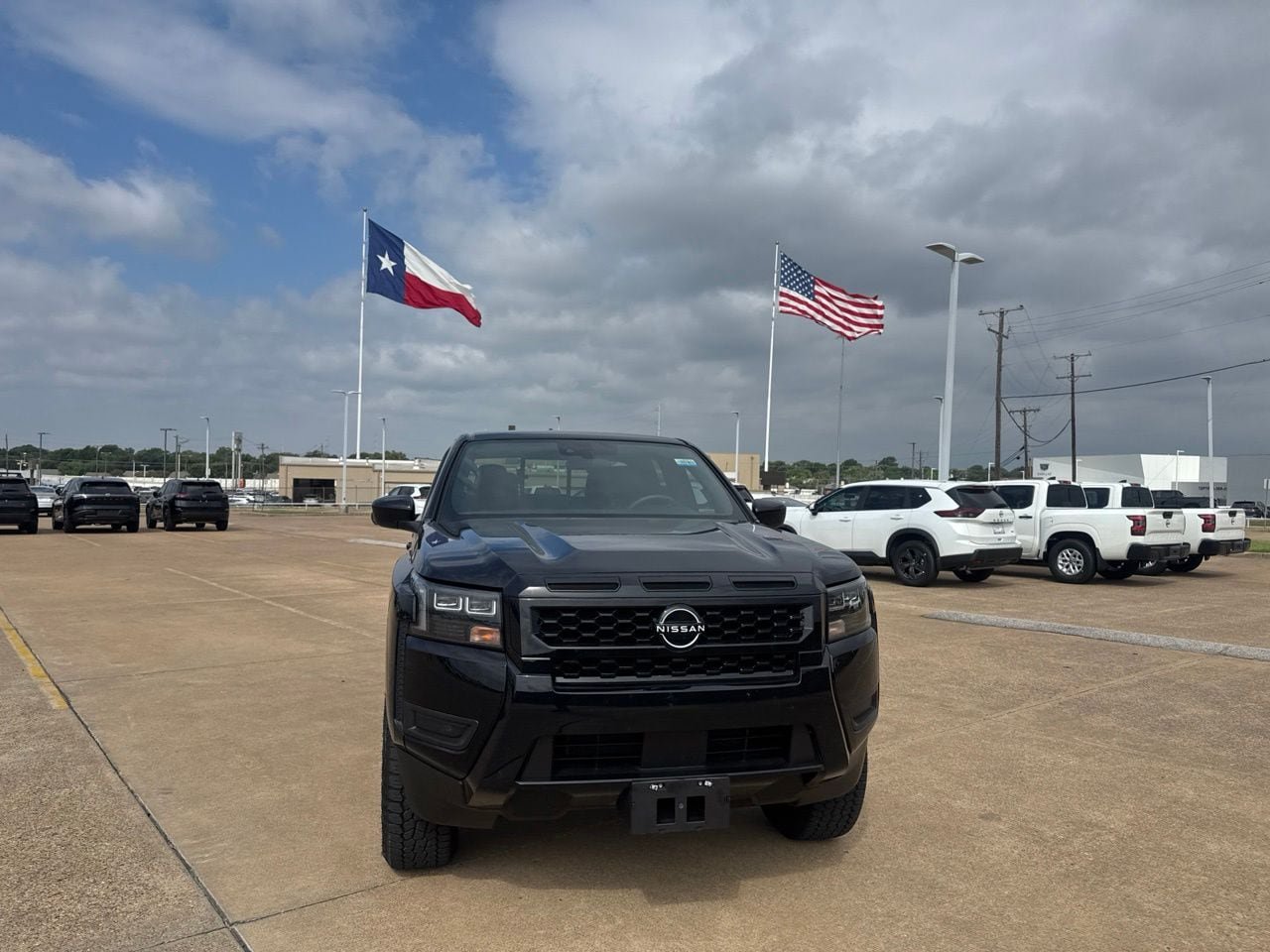 Certified 2026 Nissan Frontier SV w/ All-Weather Content Package RWD image 4