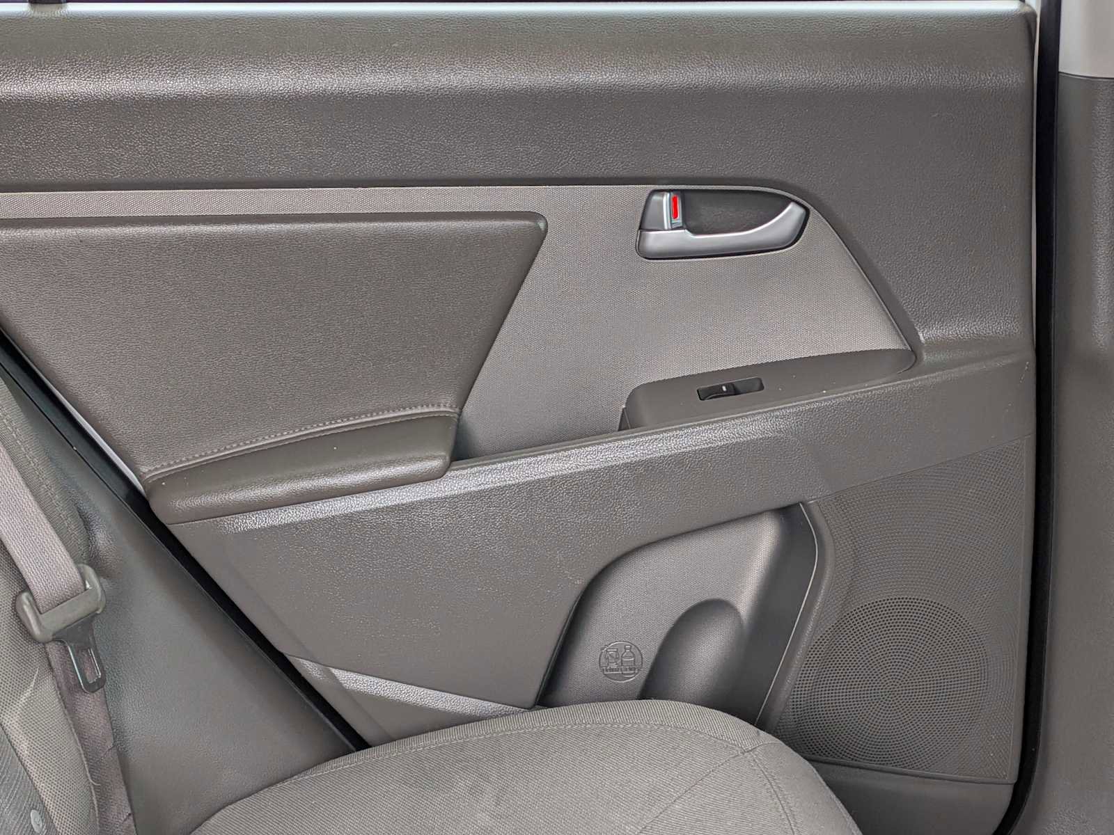 Used 2013 Kia Sportage LX image 24