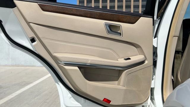 Used 2015 Mercedes-Benz E 350 4MATIC Sedan image 65