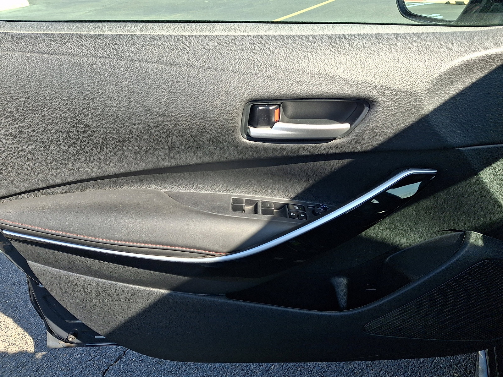 Used 2023 Toyota Corolla XSE w/ Carpet Mat Package (TMS) image 11