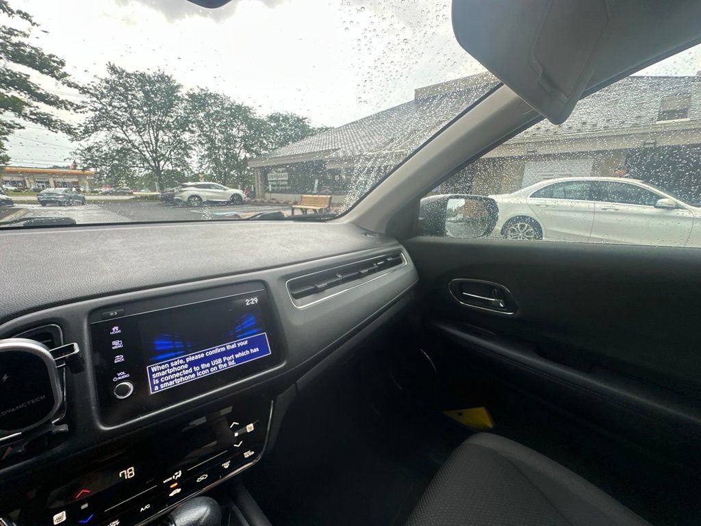 Used 2022 Honda HR-V EX image 11