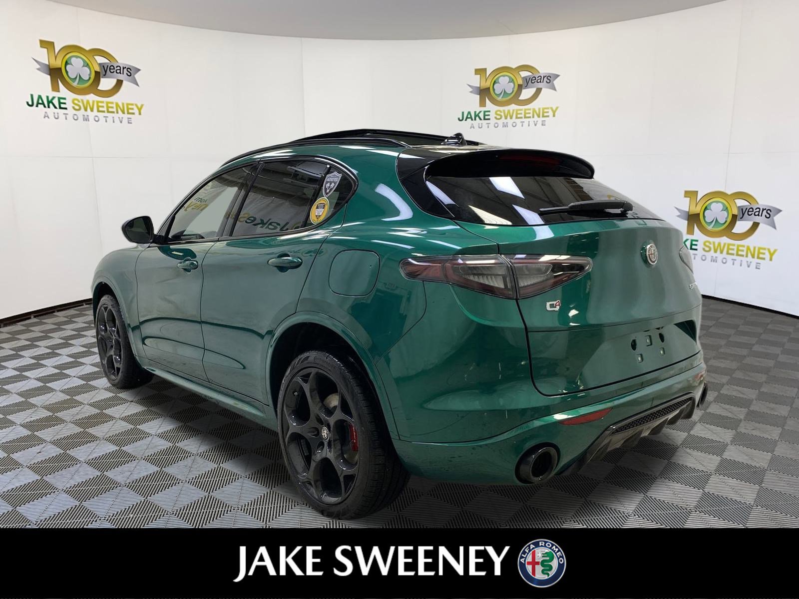 New 2025 Alfa Romeo Stelvio Tributo Italiano w/ Driving Assist Package image 6