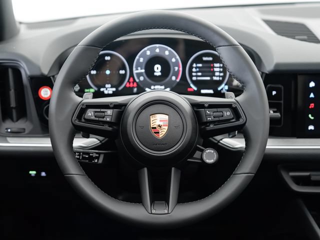 Certified 2025 Porsche Cayenne AWD/4WD image 13