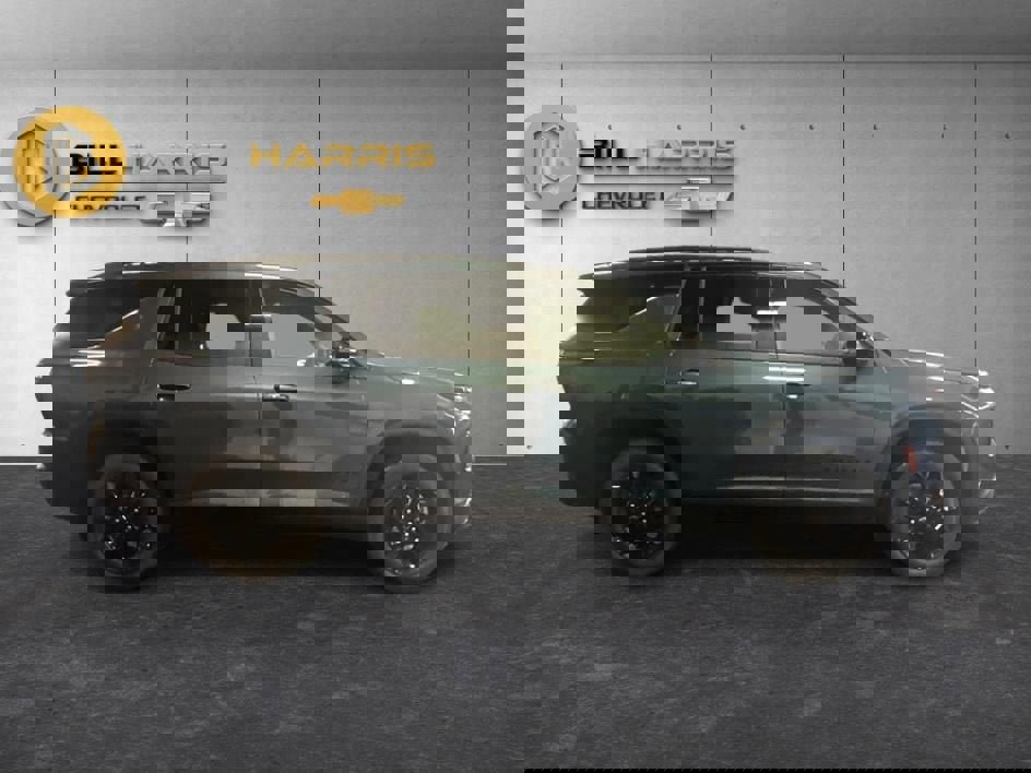 New 2026 Chevrolet Traverse LT w/ Midnight/Sport Edition image 10