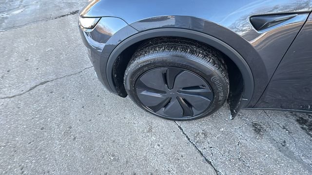 Used 2026 Tesla Model Y Long Range image 36