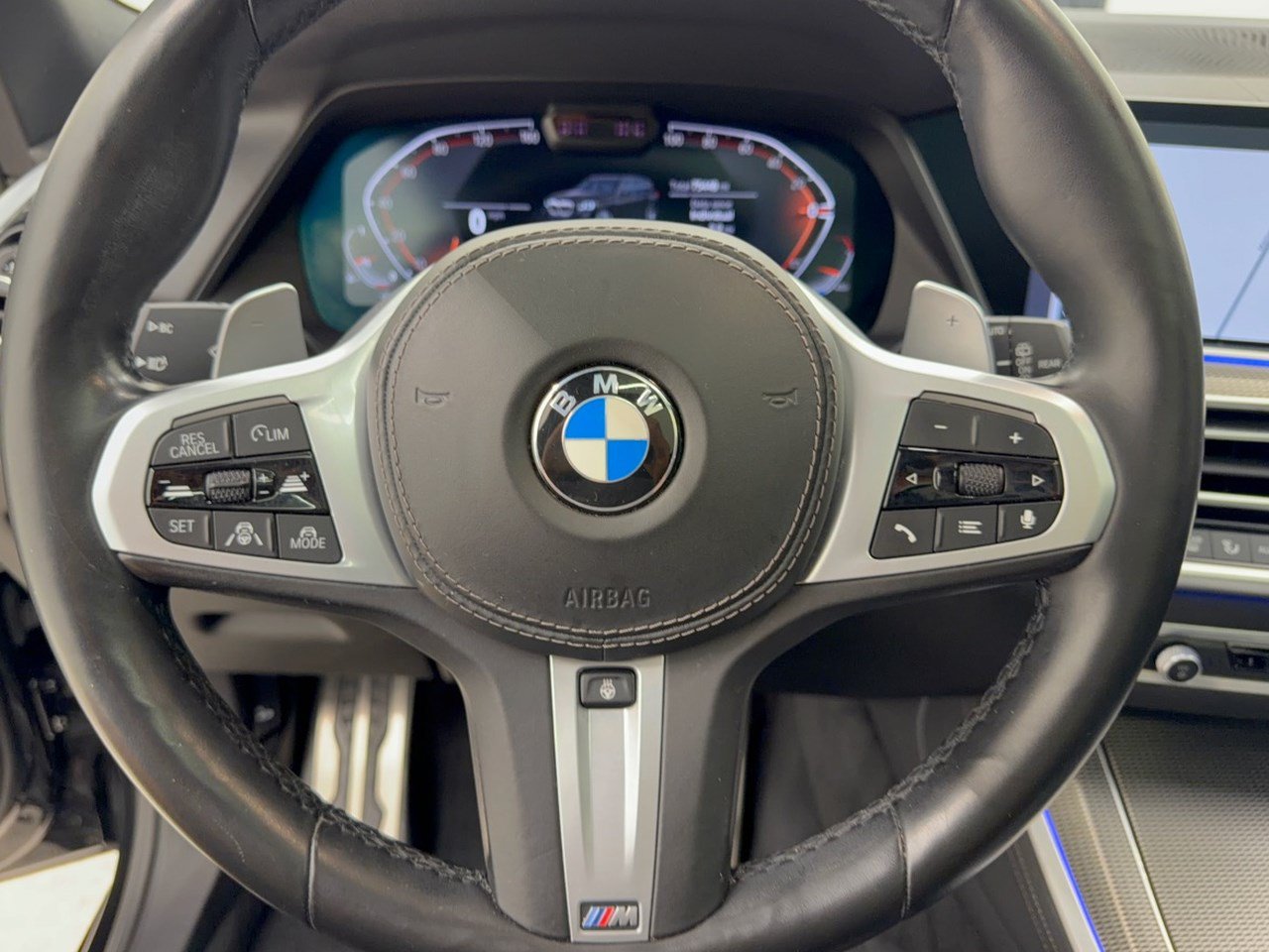 Used 2022 BMW X5 xDrive40i w/ M Sport Package AWD/4WD image 10