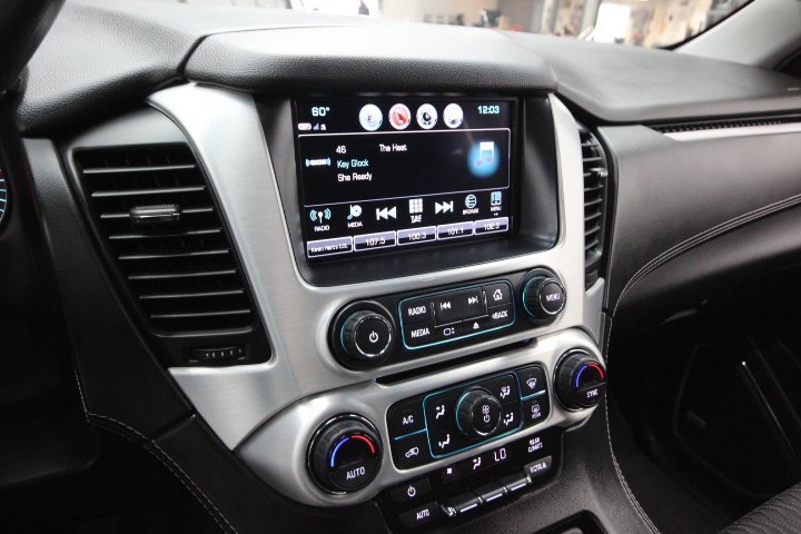 Used 2018 GMC Yukon SLE w/ SLE Value Package image 19