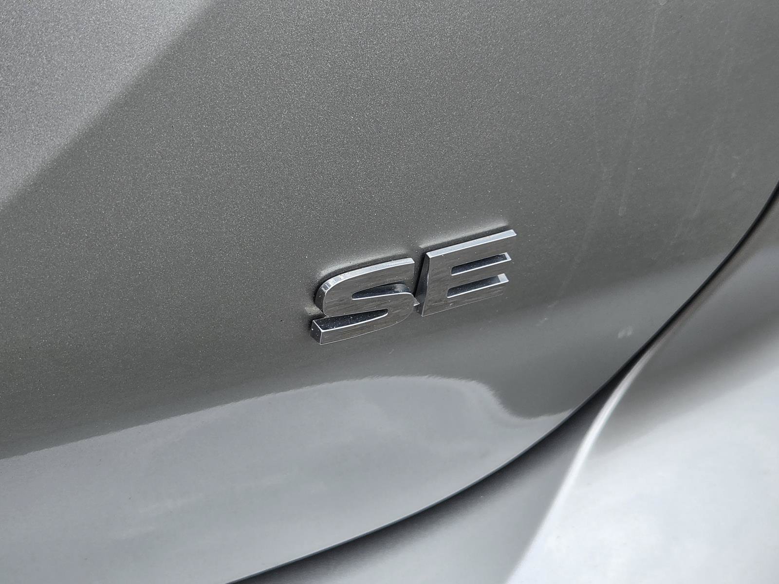 Used 2025 Mitsubishi Outlander SE AWD/4WD image 8