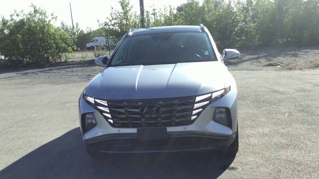 Used 2024 Hyundai Tucson Limited image 3