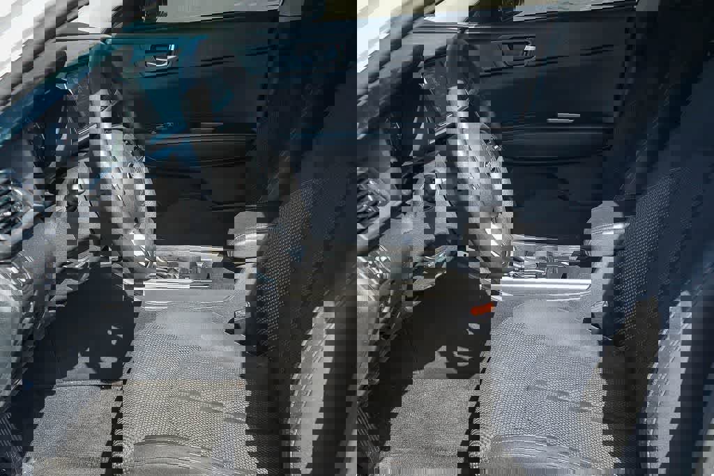 Used 2020 Kia Optima LX image 16