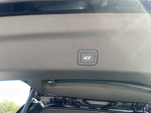 New 2026 Chevrolet Suburban Premier image 32