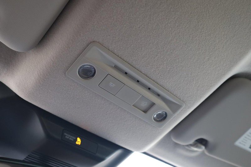 New 2026 Nissan Kicks S image 17