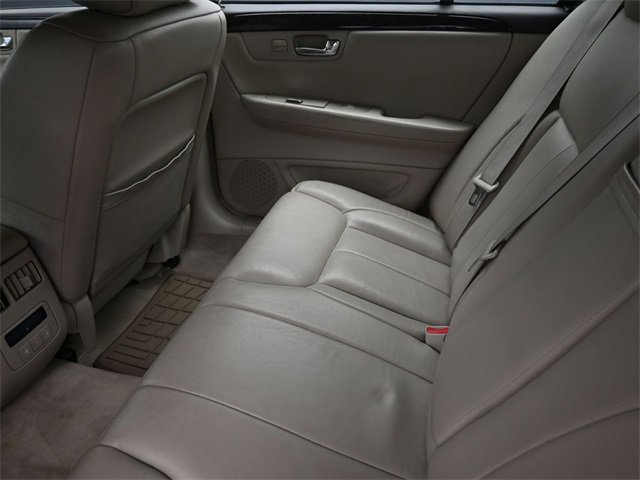 Used 2008 Cadillac DTS w/ Sun And Sound Package image 19
