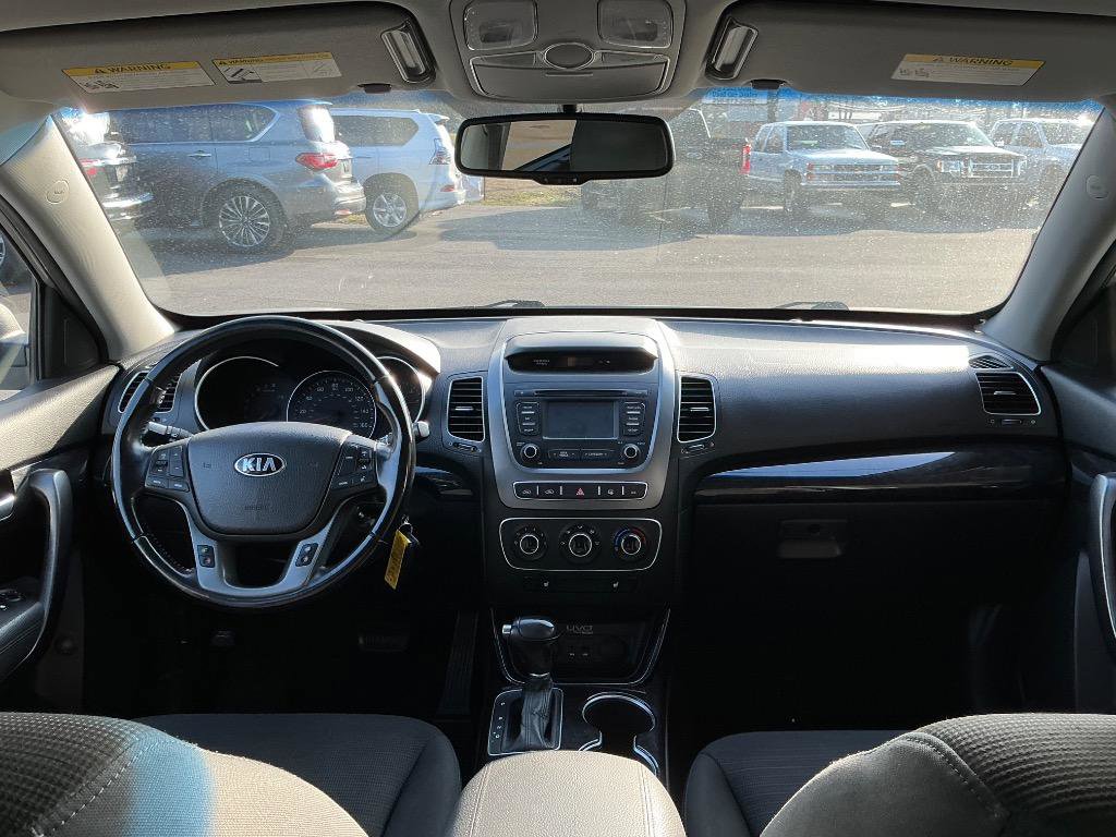 Used 2014 Kia Sorento LX AWD/4WD image 5
