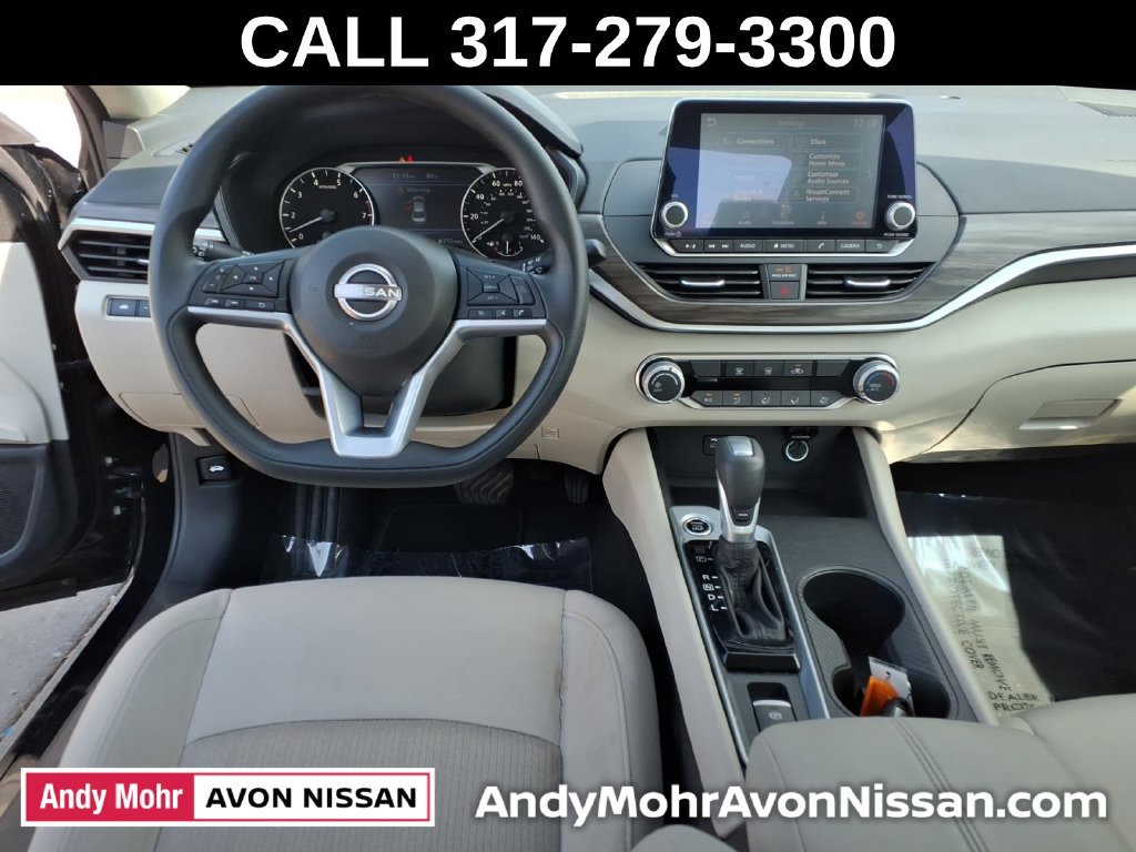 Used 2025 Nissan Altima 2.5 SV AWD/4WD image 42