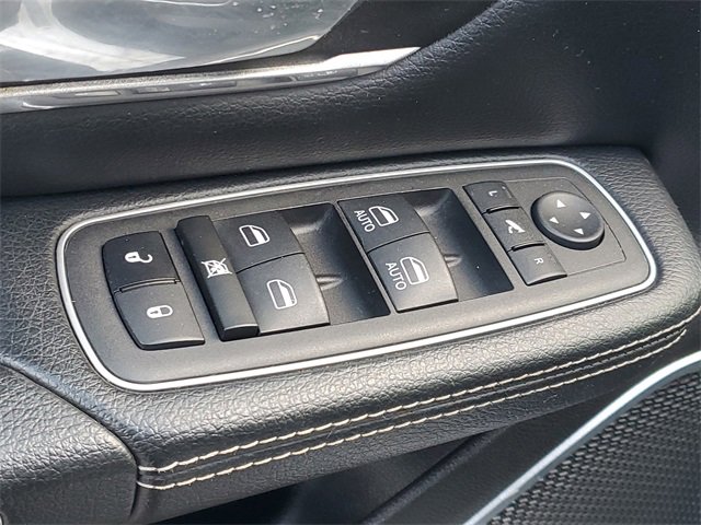 Used 2023 RAM 1500 Laramie image 16