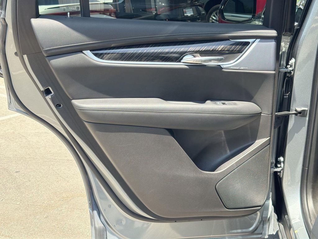 Certified 2023 Cadillac XT6 Premium Luxury FWD image 26