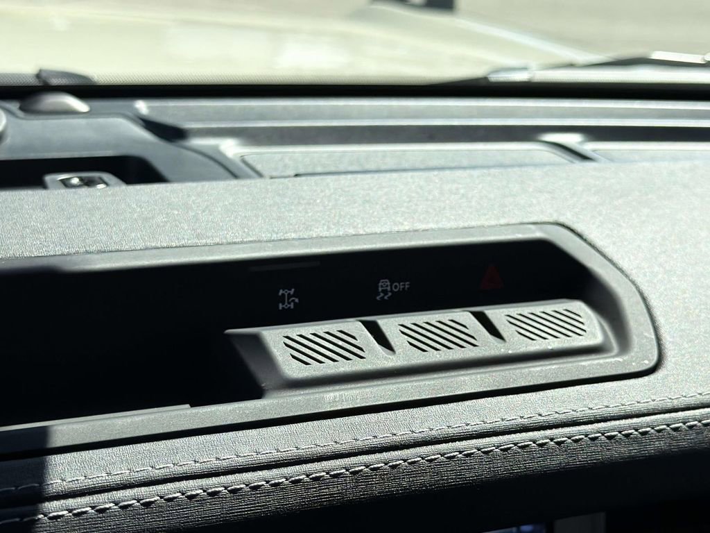 Certified 2025 Ford Bronco Outer Banks image 21