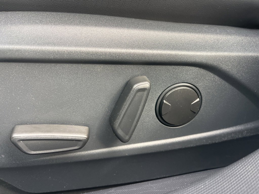 Used 2021 Ford Mustang Mach-E Select w/ Comfort/Appearance Package image 11