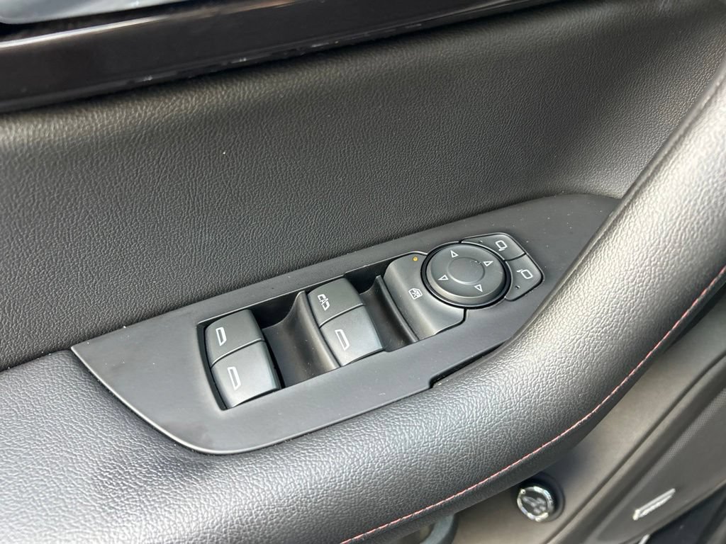 Used 2019 Chevrolet Blazer RS FWD image 58