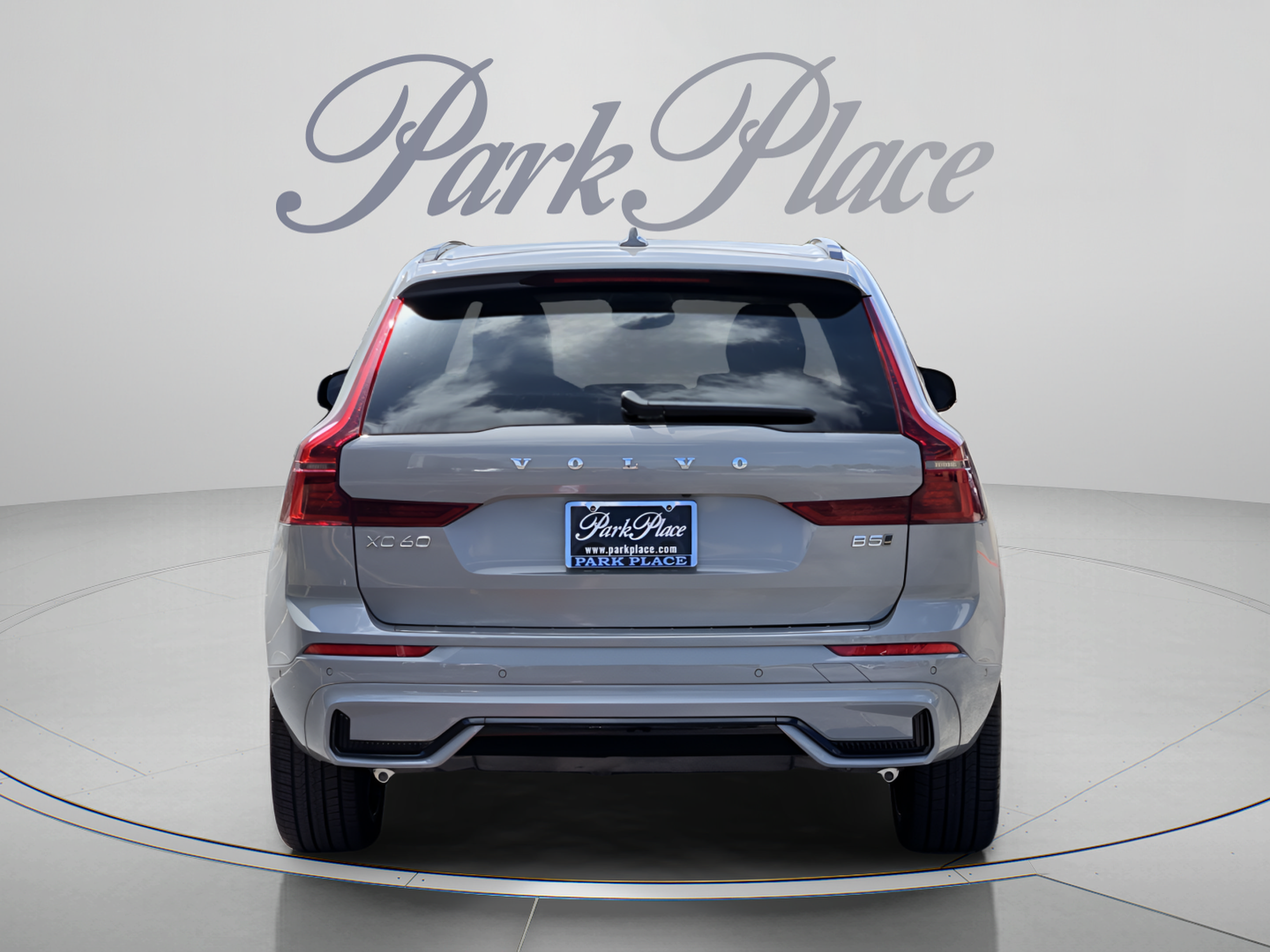 Used 2026 Volvo XC60 B5 Ultra w/ Protection Package Premier AWD/4WD image 4