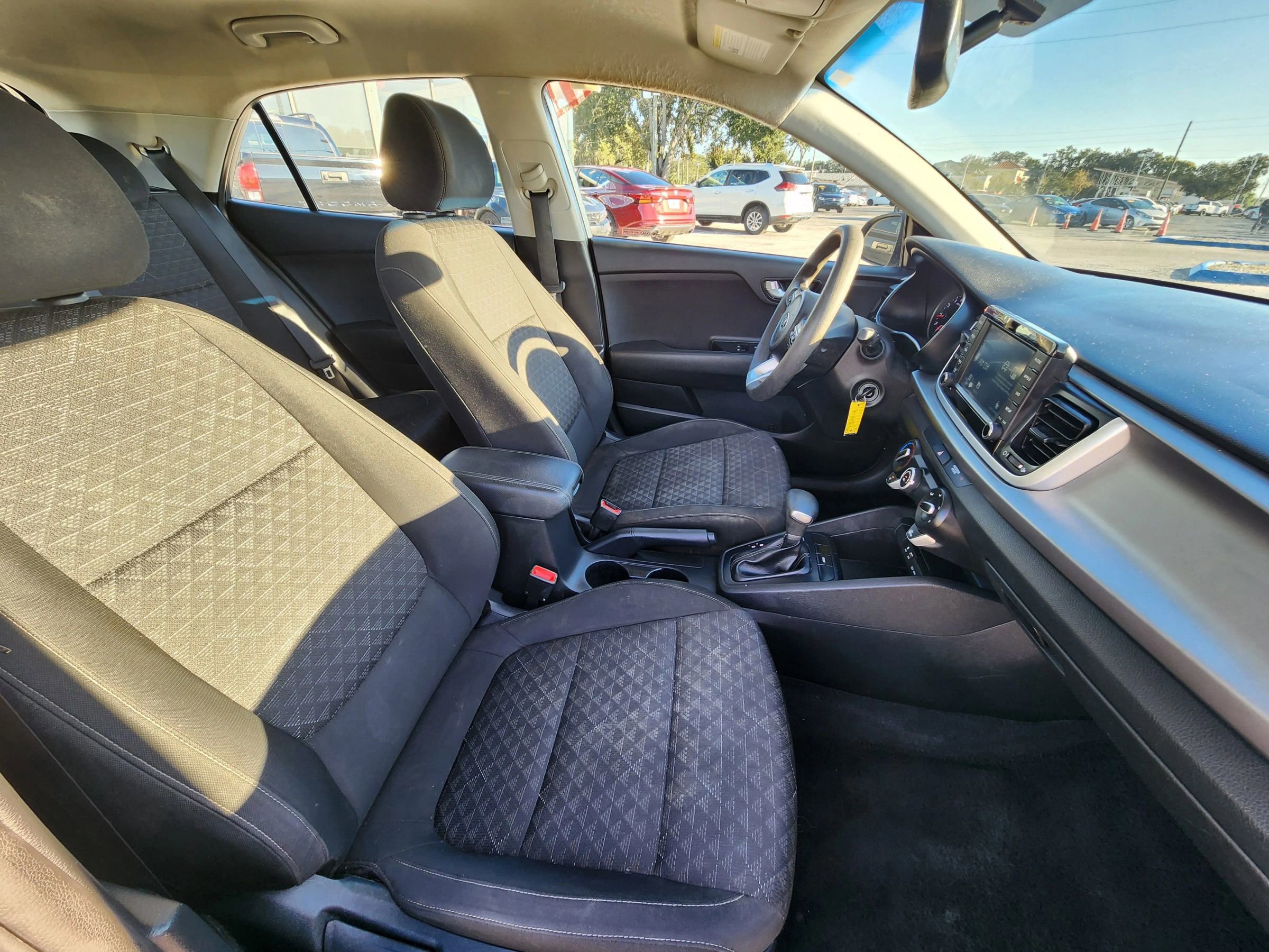 Used 2020 Kia Rio S w/ Technology Package image 13