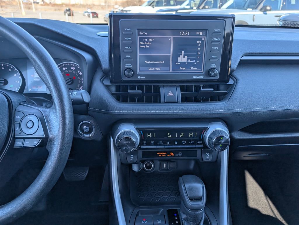 Used 2022 Toyota RAV4 XLE image 20