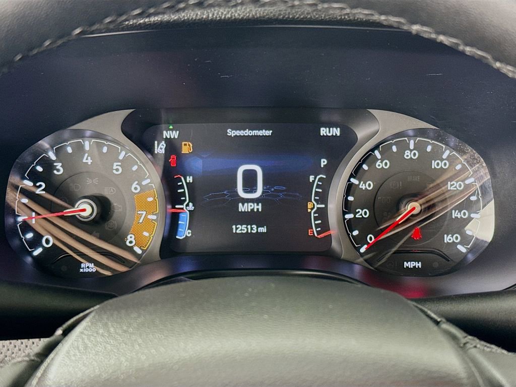 Used 2025 Jeep Compass Latitude w/ Altitude Special Edition image 14