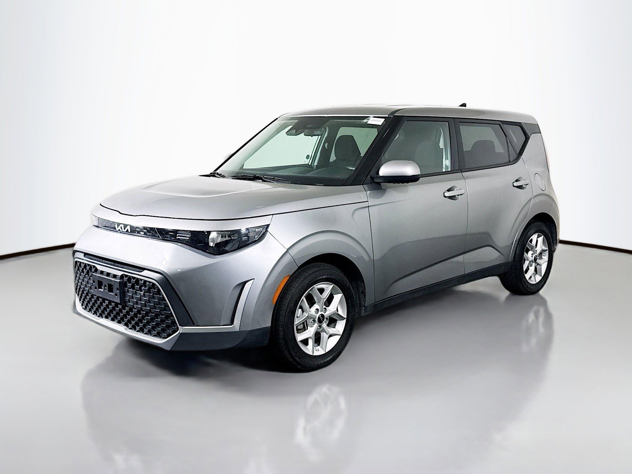 Used 2024 Kia Soul LX w/ Option Group 015 image 4