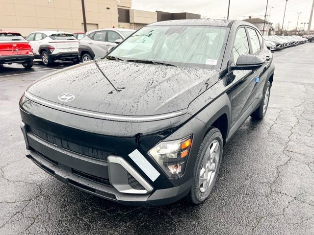 New 2026 Hyundai Kona SE image 3