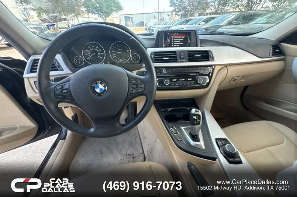 Used 2016 BMW 320i Sedan RWD image 15