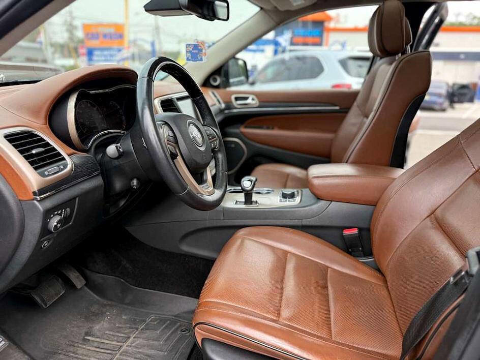 Used 2015 Jeep Grand Cherokee Summit w/ Platinum Series Group image 13