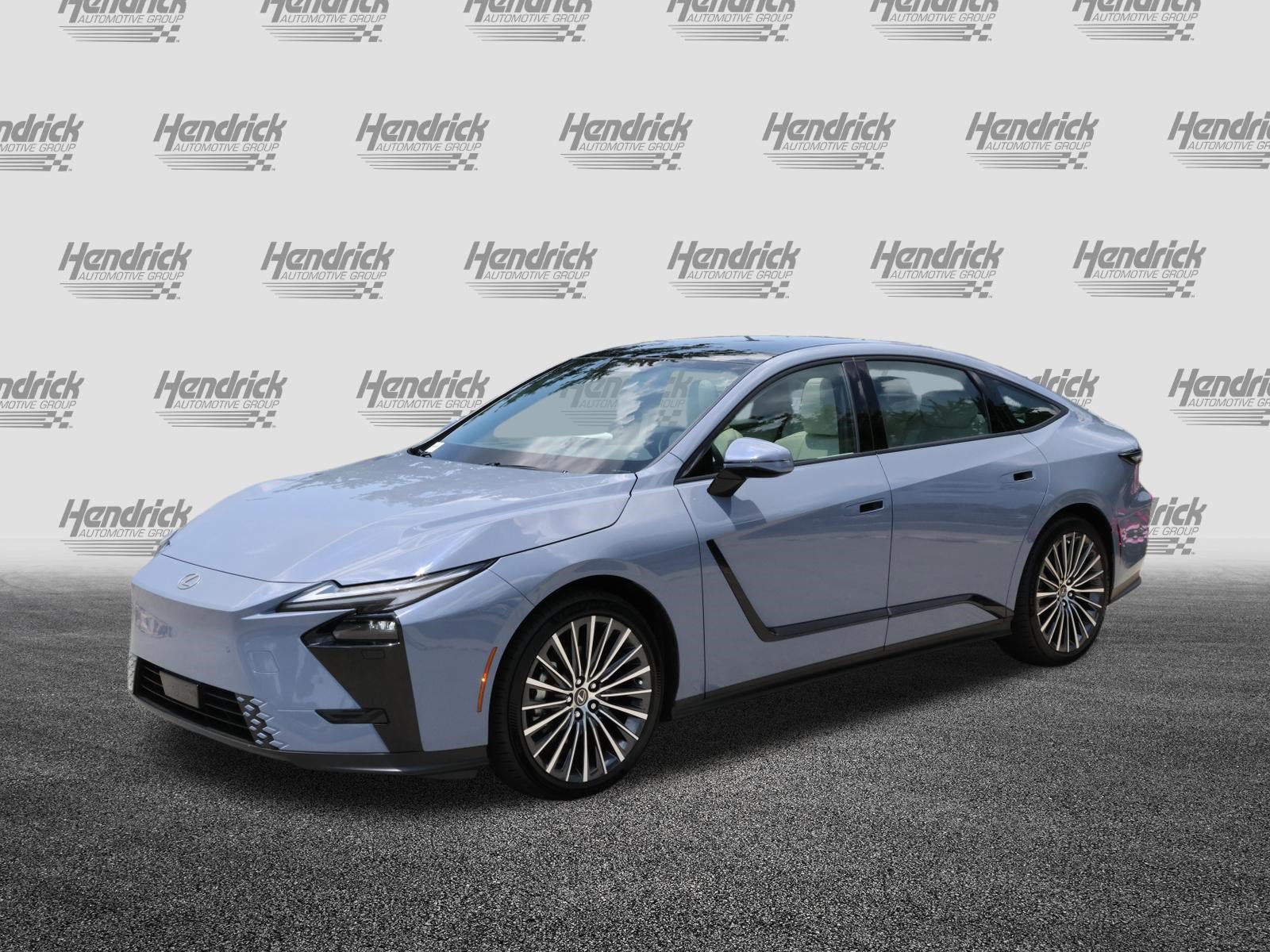 New 2026 Lexus ES 350e FWD image 5