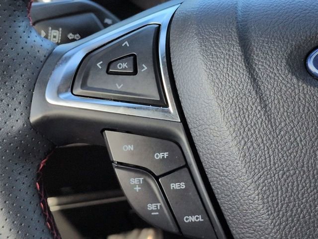 Certified 2023 Ford Edge ST-Line image 24