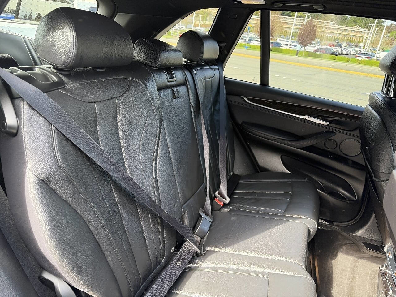 Used 2017 BMW X5 xDrive35i w/ Premium Package image 26