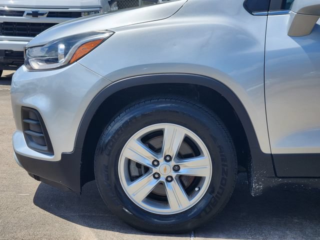 Used 2019 Chevrolet Trax LT w/ LT Convenience Package FWD image 8
