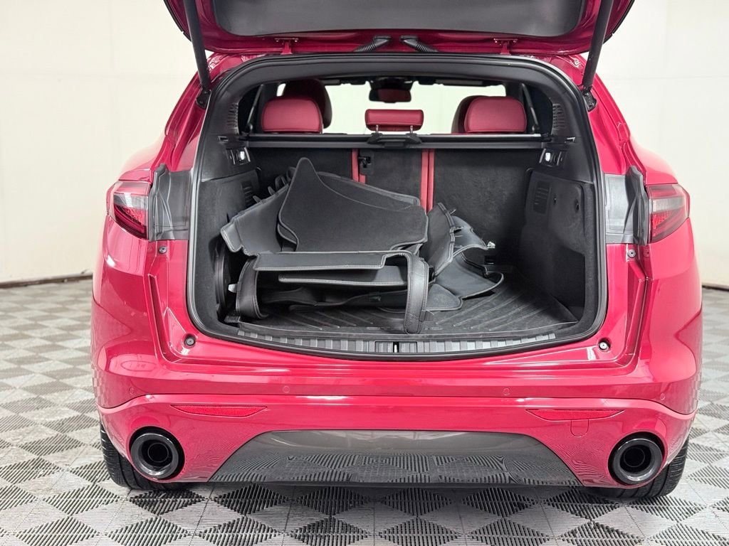Used 2020 Alfa Romeo Stelvio Ti Sport image 6