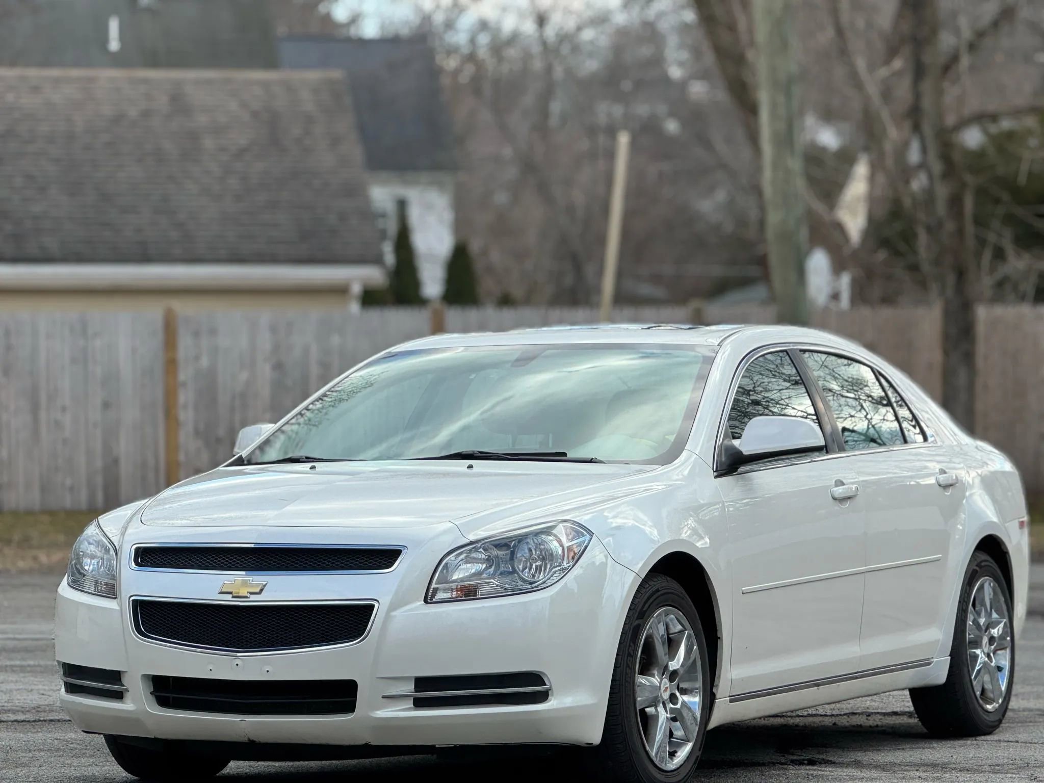 Used 2011 Chevrolet Malibu LT w/ White Diamond Premium Package image 3