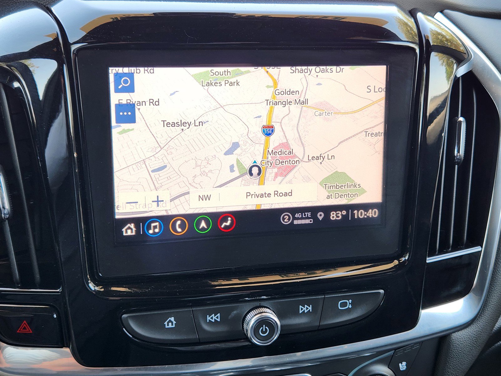 Used 2023 Chevrolet Traverse Premier FWD image 7