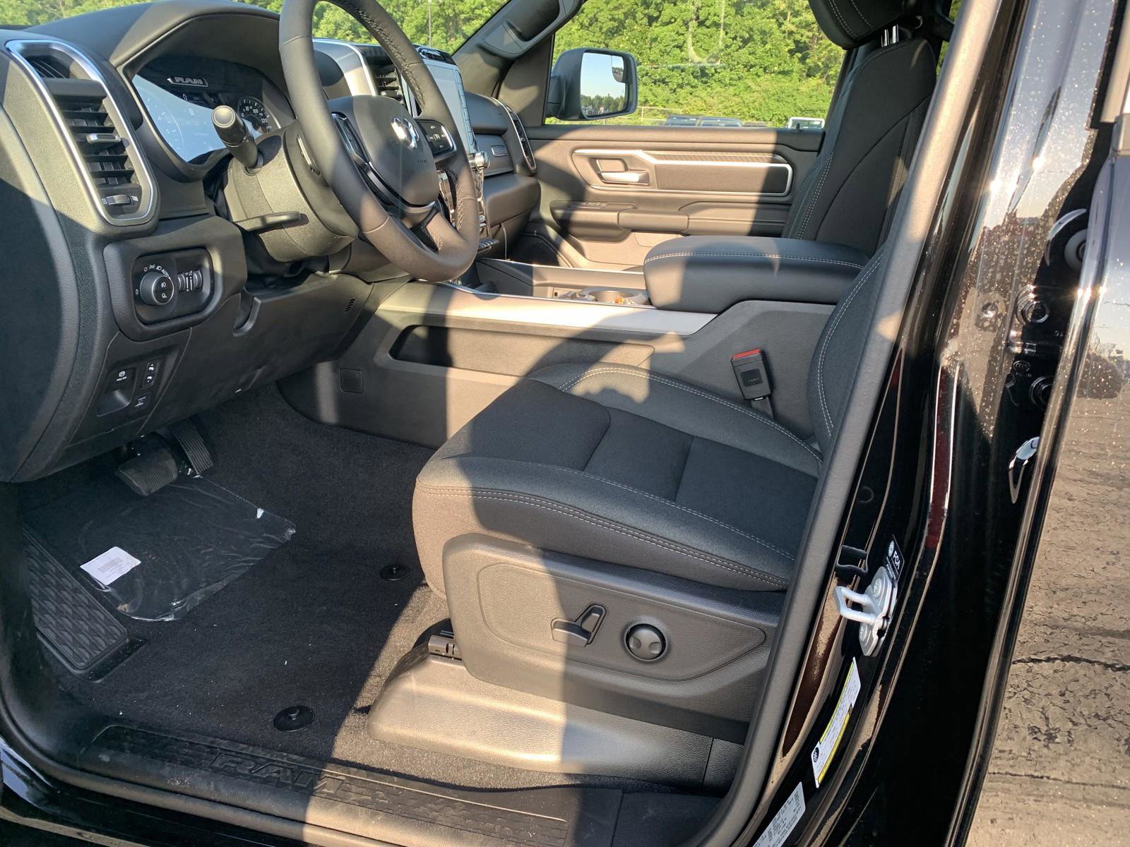 New 2026 RAM 1500 Big Horn image 14